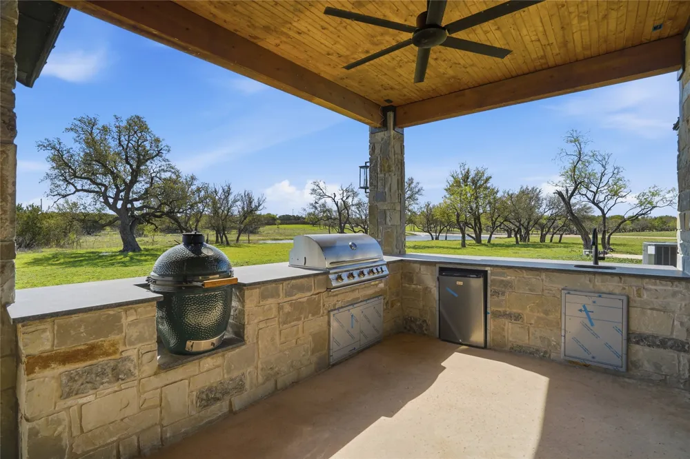 1010 Ranger Ridge Way Strawn, TX 76478