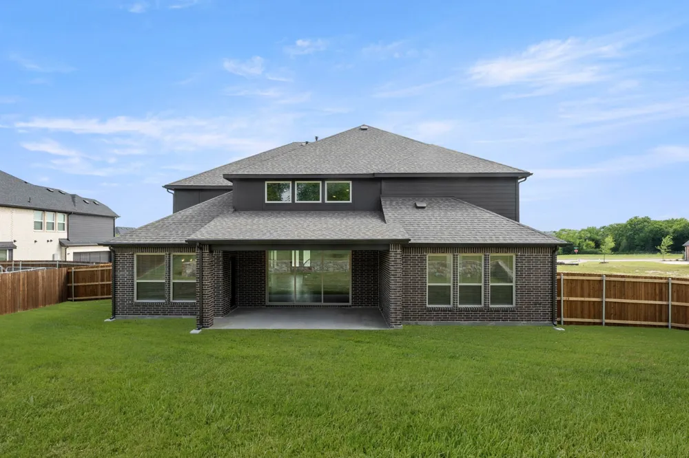 1115 Willow Lake Drive DeSoto, TX 75115