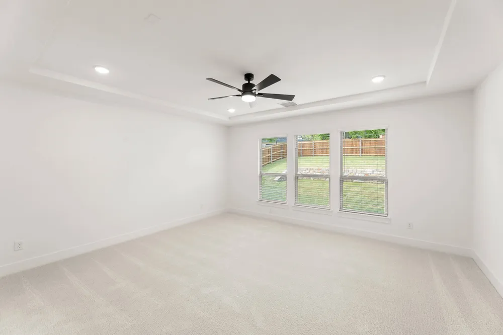 1115 Willow Lake Drive DeSoto, TX 75115