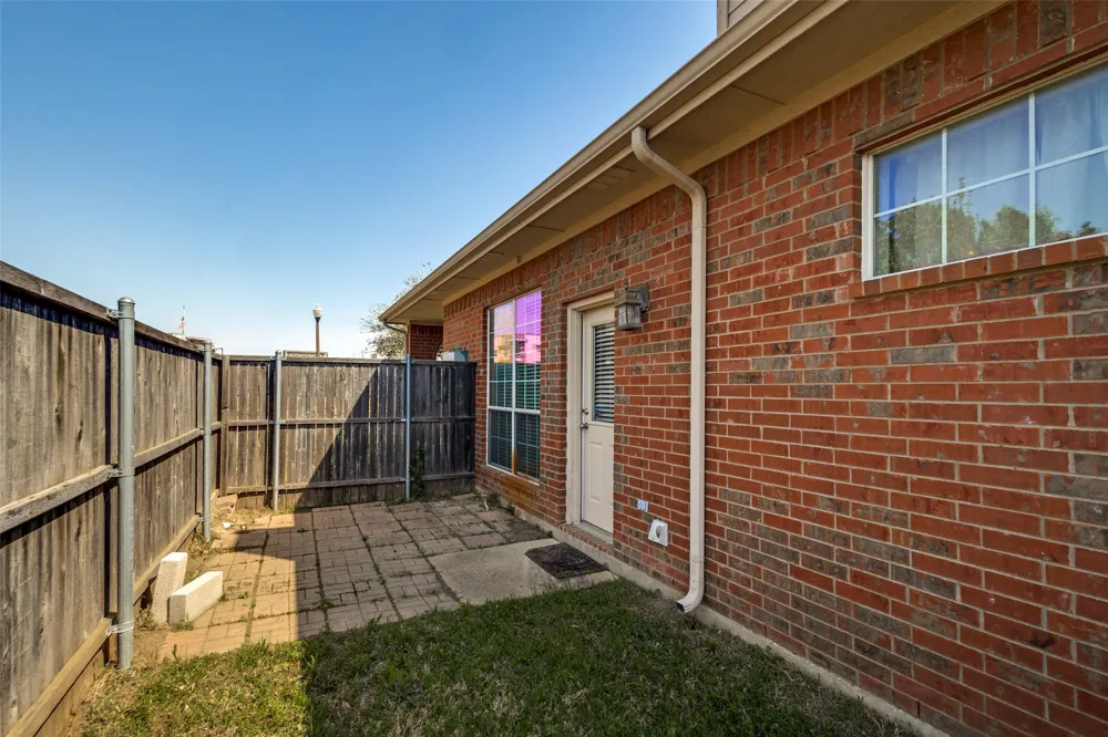 1302 Poinsettia Boulevard Denton, TX 76208