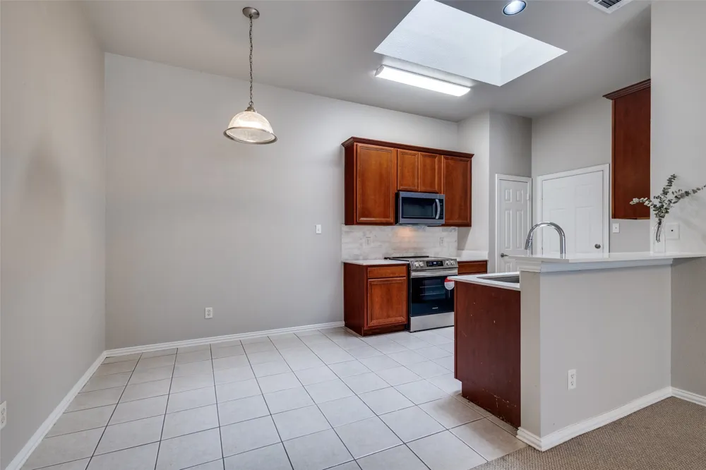 1302 Poinsettia Boulevard Denton, TX 76208