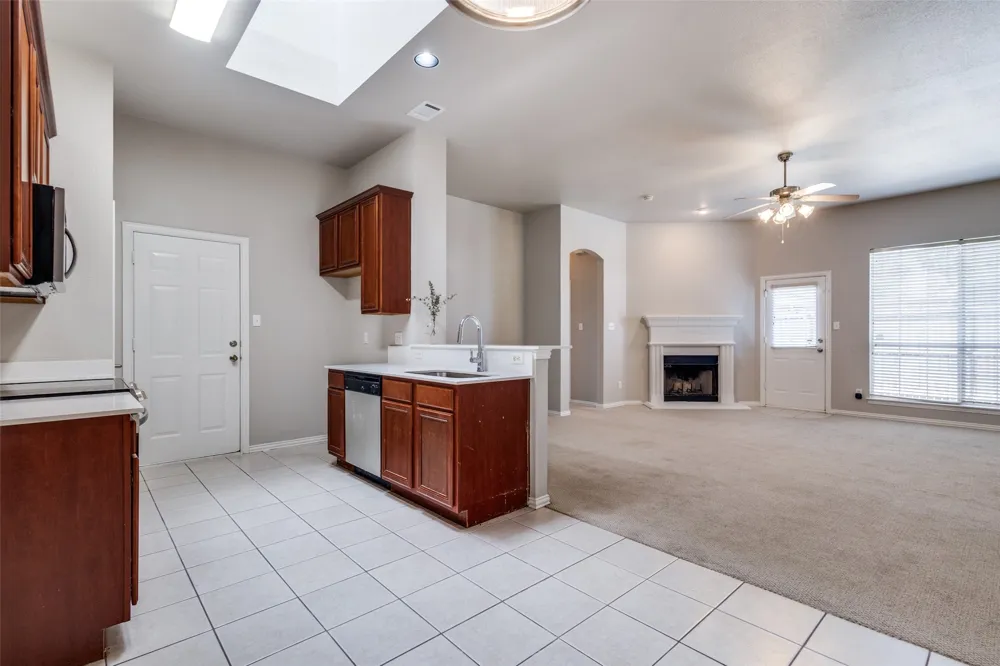 1302 Poinsettia Boulevard Denton, TX 76208