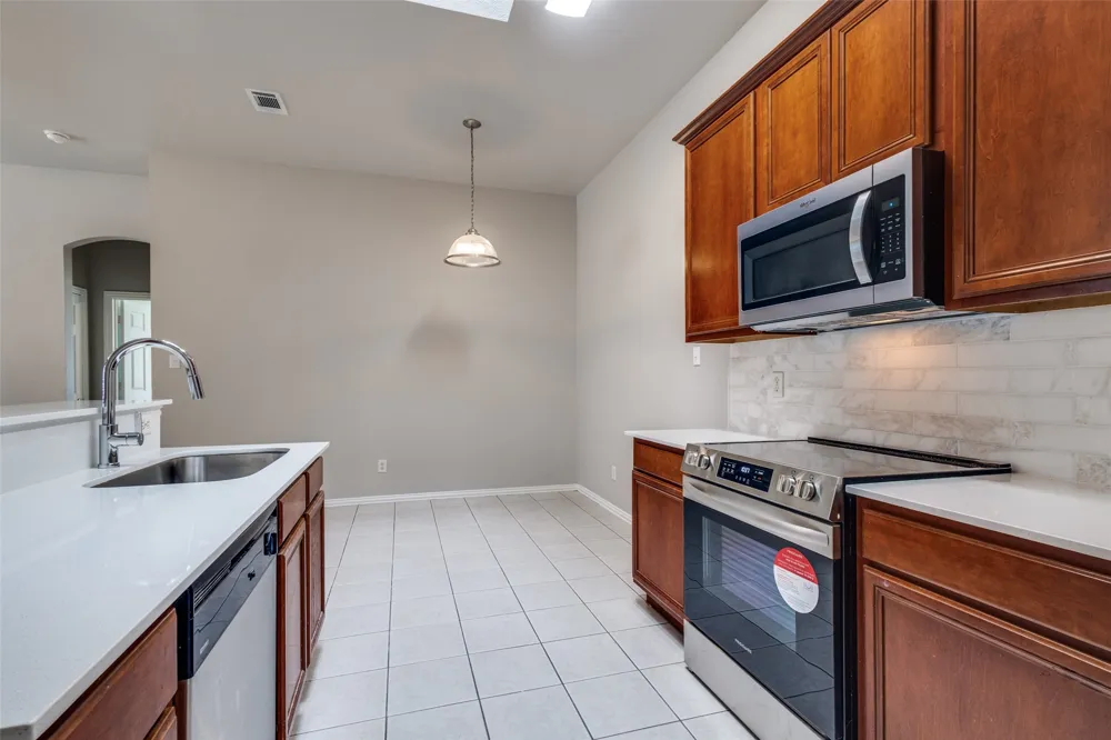 1302 Poinsettia Boulevard Denton, TX 76208