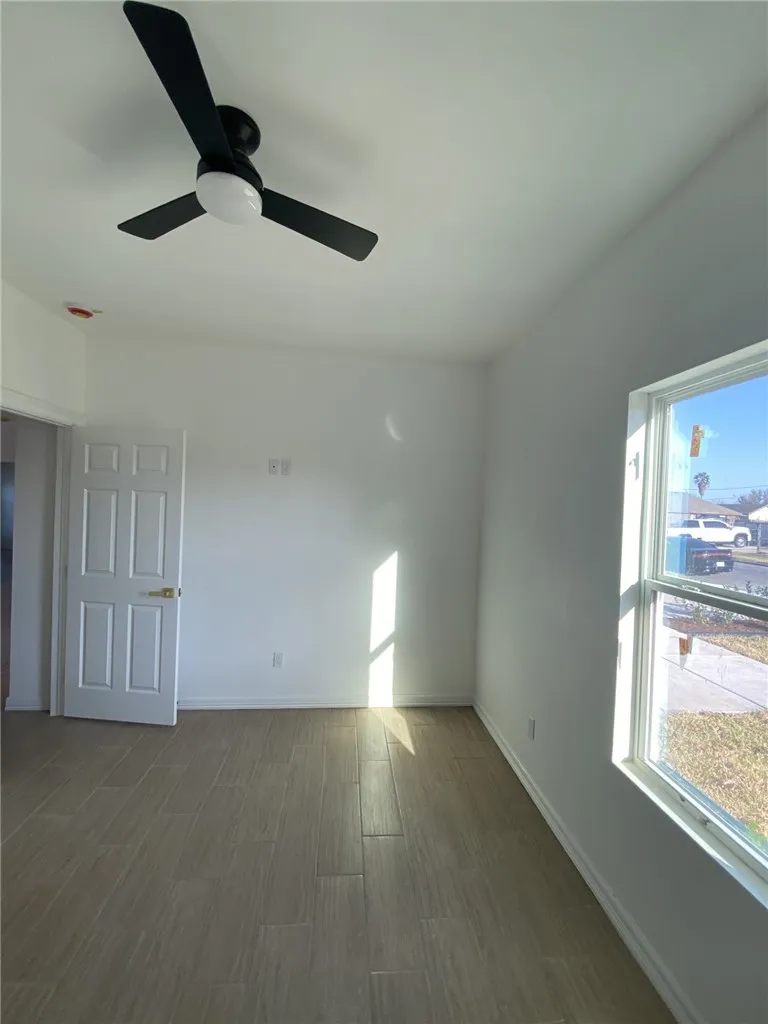 604 W La Quinta Drive Other, TX 78577