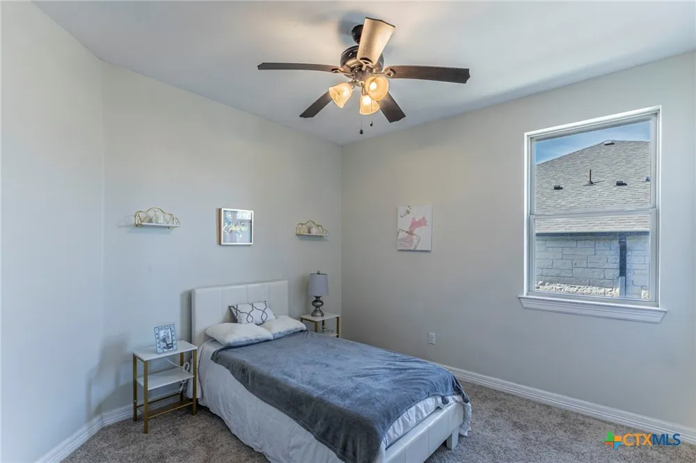 300 Magan Lane Jarrell, TX 76537
