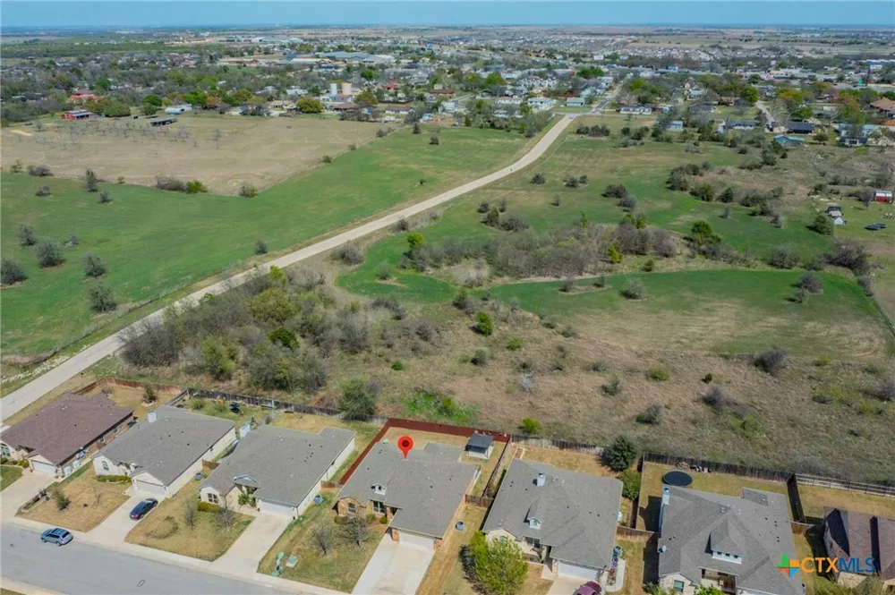 300 Magan Lane Jarrell, TX 76537