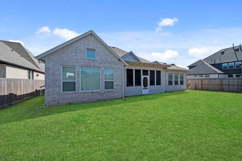 2511 June Bug St Richmond, TX 77406