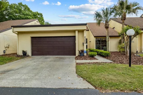 4365 CREEKWOOD LANE #4365