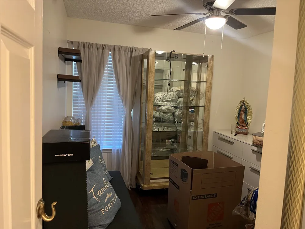 514 Amber Lane DeSoto, TX 75115
