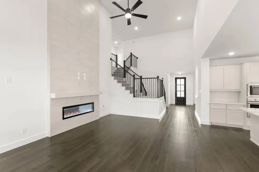 412 Newpark Boulevard DeSoto, TX 75115