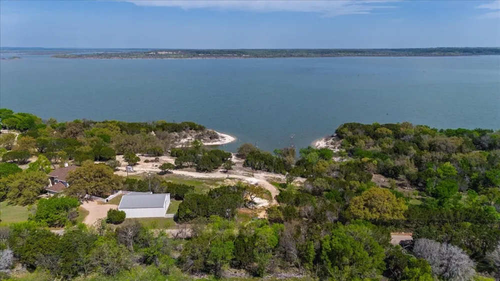 723 County Road 1304 Morgan, TX 76671