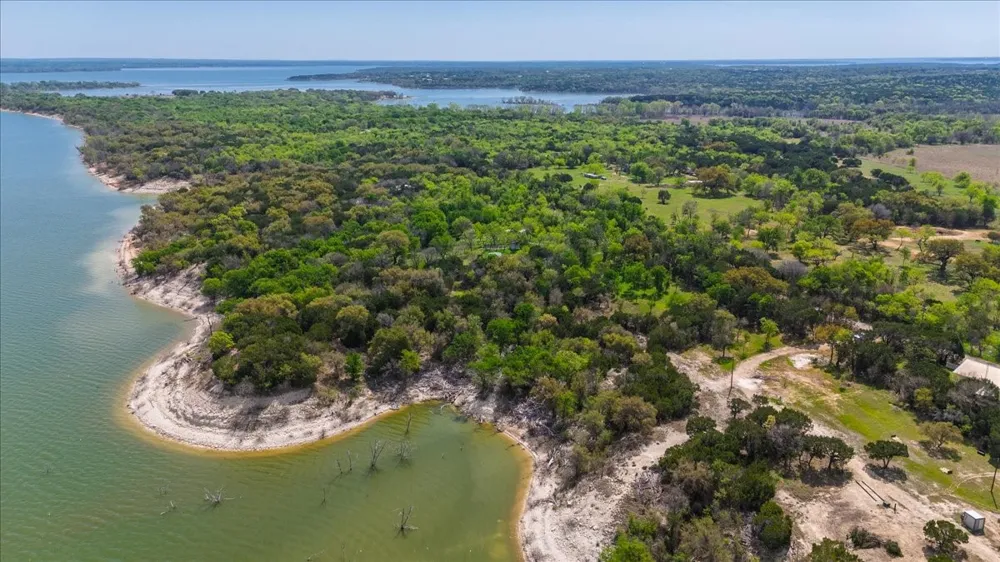 723 County Road 1304 Morgan, TX 76671