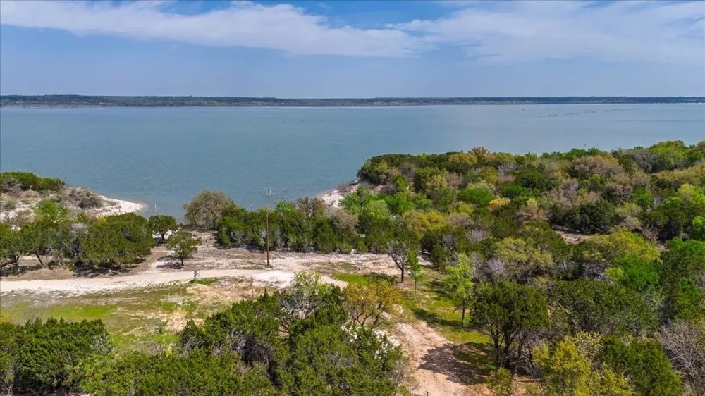 723 County Road 1304 Morgan, TX 76671