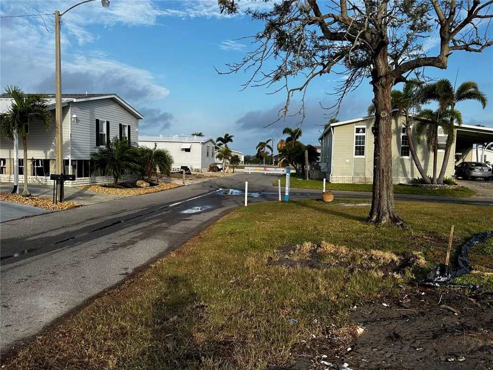269 JAMAICA DRIVE Palmetto, FL 34221