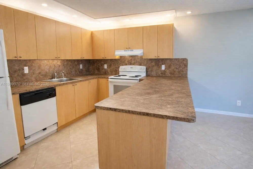 254 San Remo Blvd #254 North Lauderdale, FL 33068