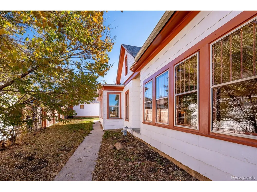 108 E 6th Street Trinidad, CO 81082