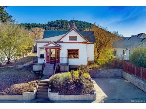 108 E 6th Street