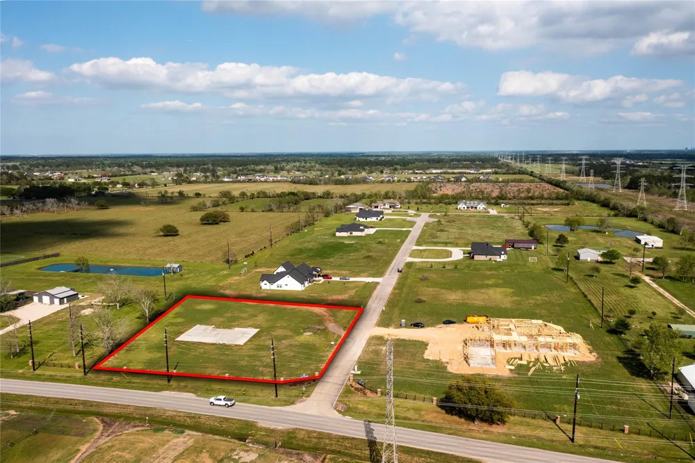 2703 Roeder Lane Crosby, TX 77532