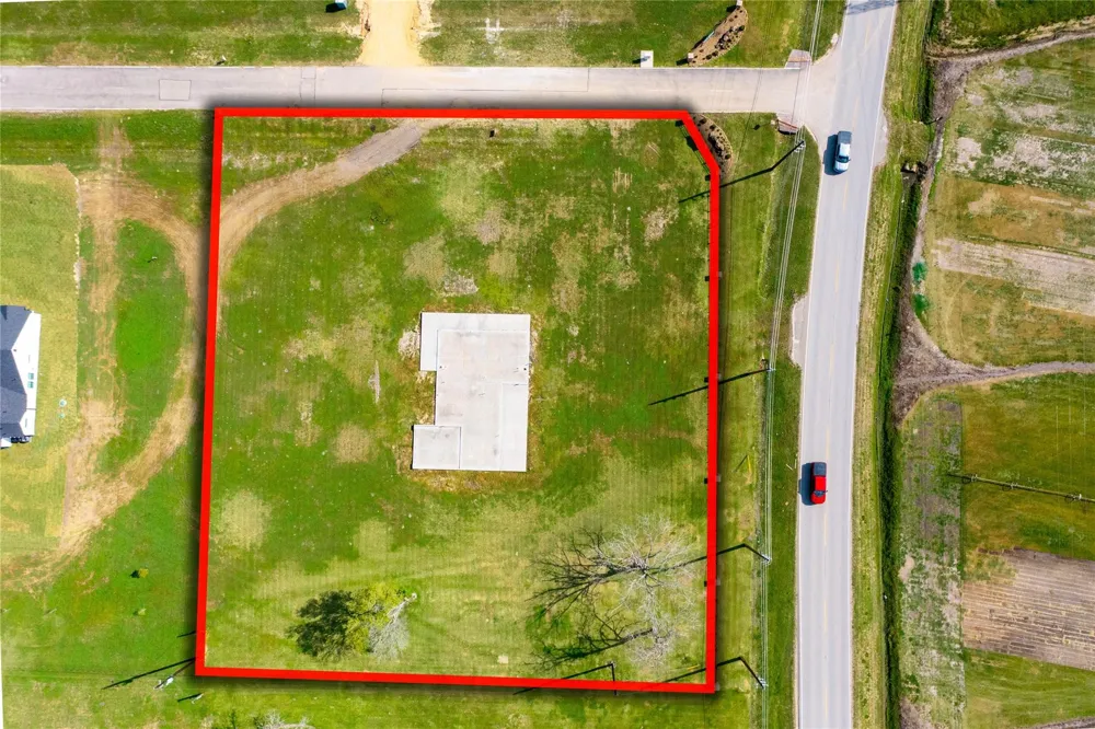 2703 Roeder Lane Crosby, TX 77532