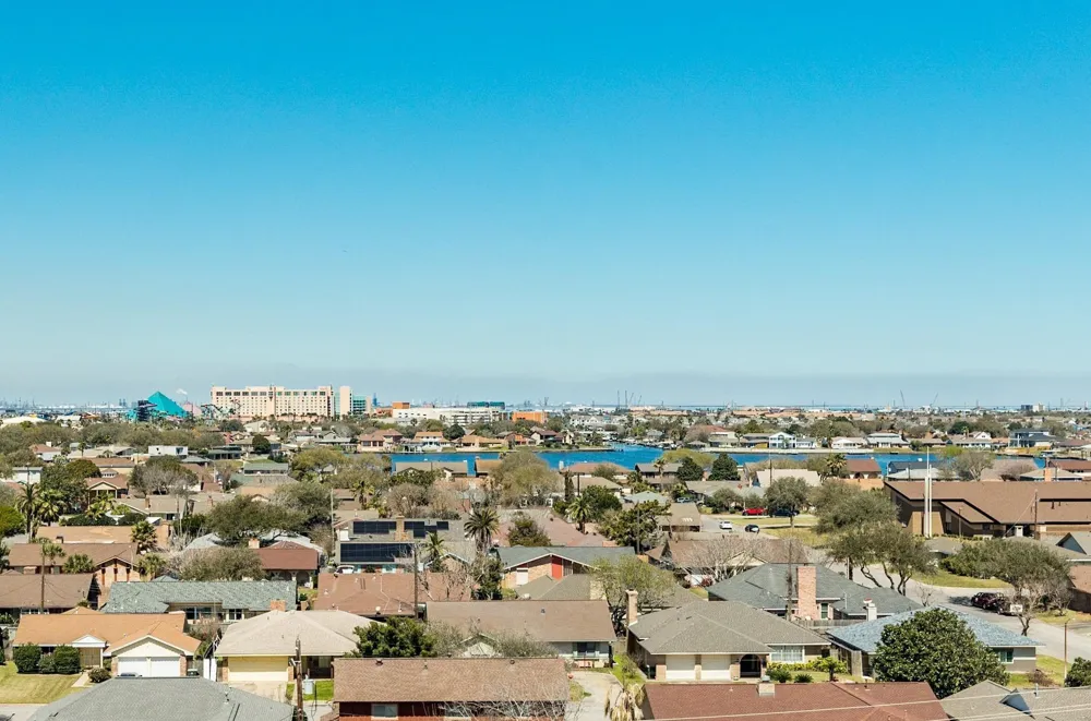 7700 Seawall Boulevard #611 Galveston, TX 77551