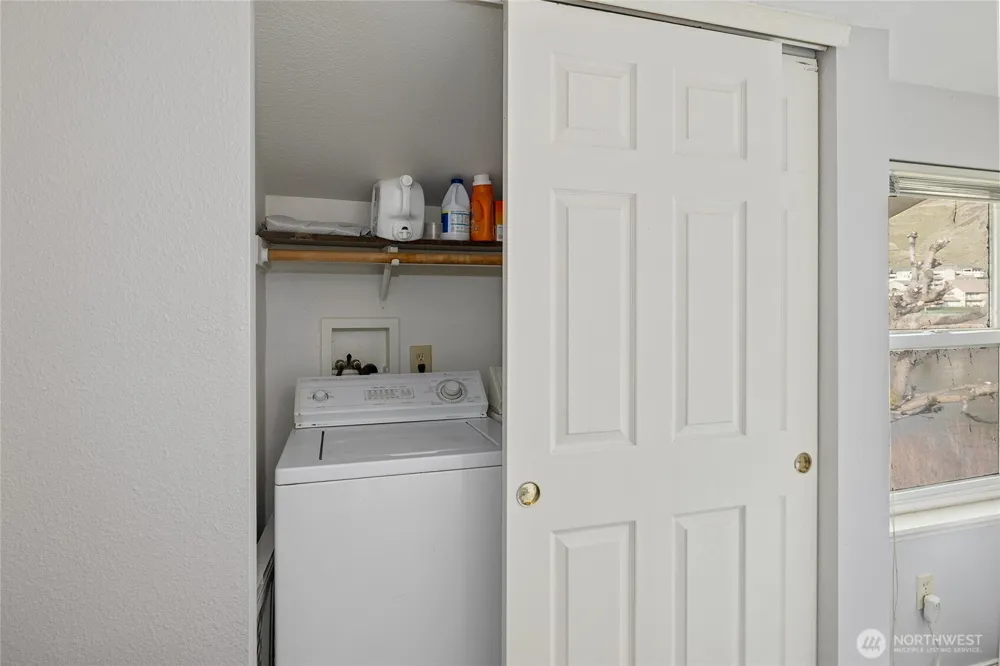 8903 Crescent Bar Road NW #172 Quincy, WA 98848