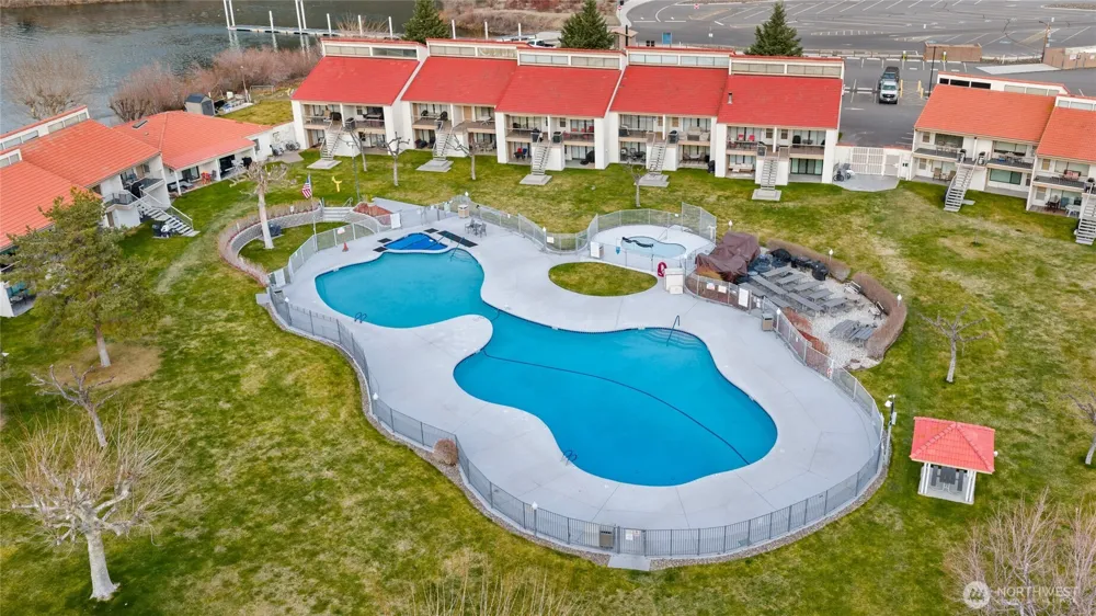 8903 Crescent Bar Road NW #172 Quincy, WA 98848