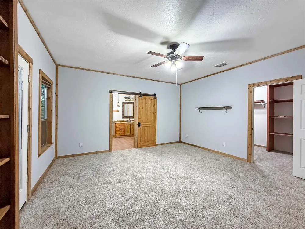 207 Arrowcrest Drive Brookeland, TX 75931