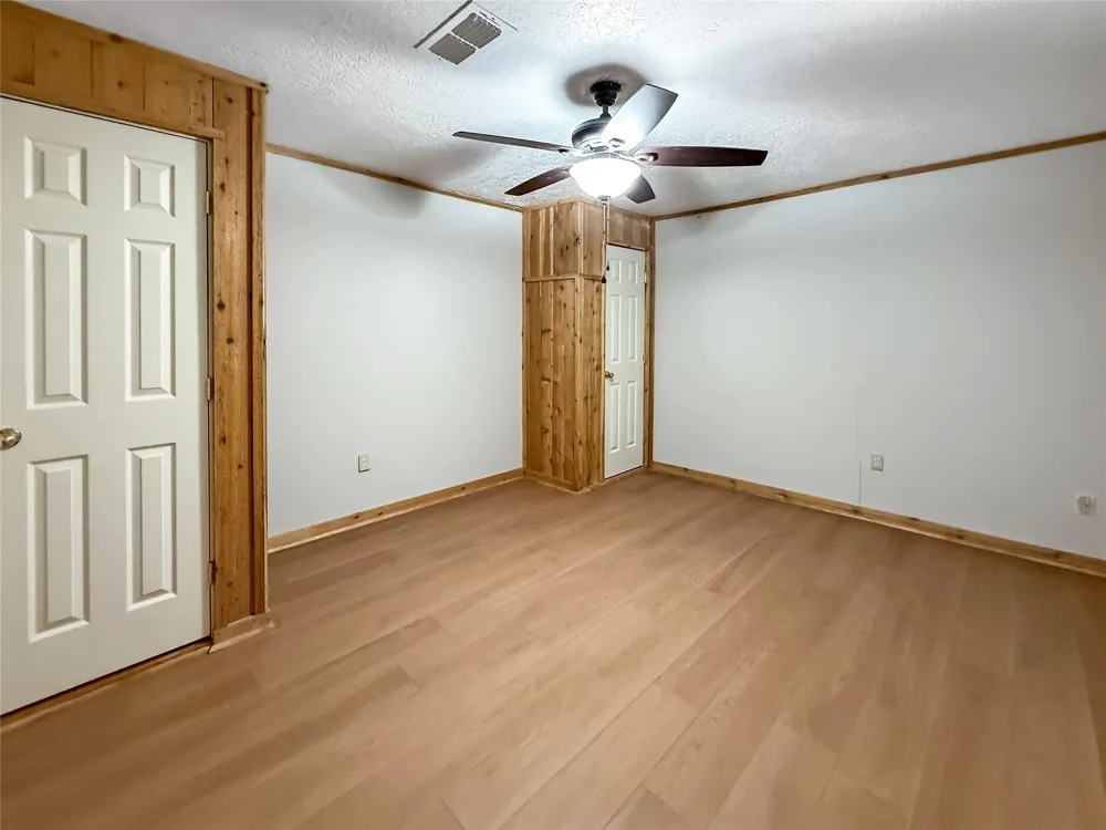 207 Arrowcrest Drive Brookeland, TX 75931