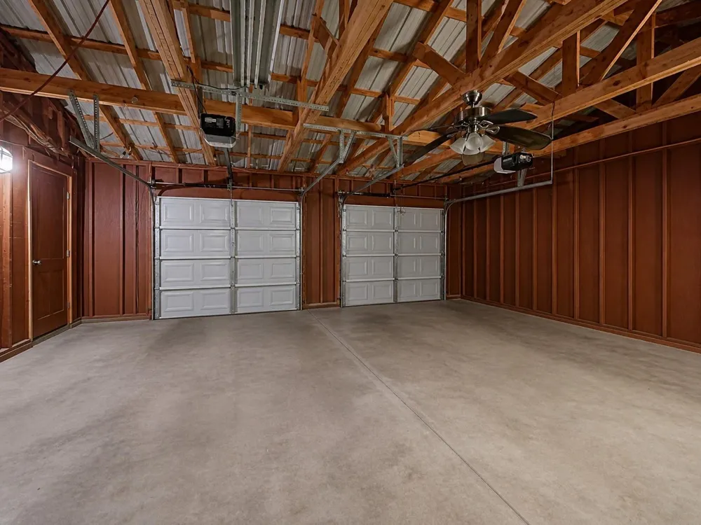 207 Arrowcrest Drive Brookeland, TX 75931