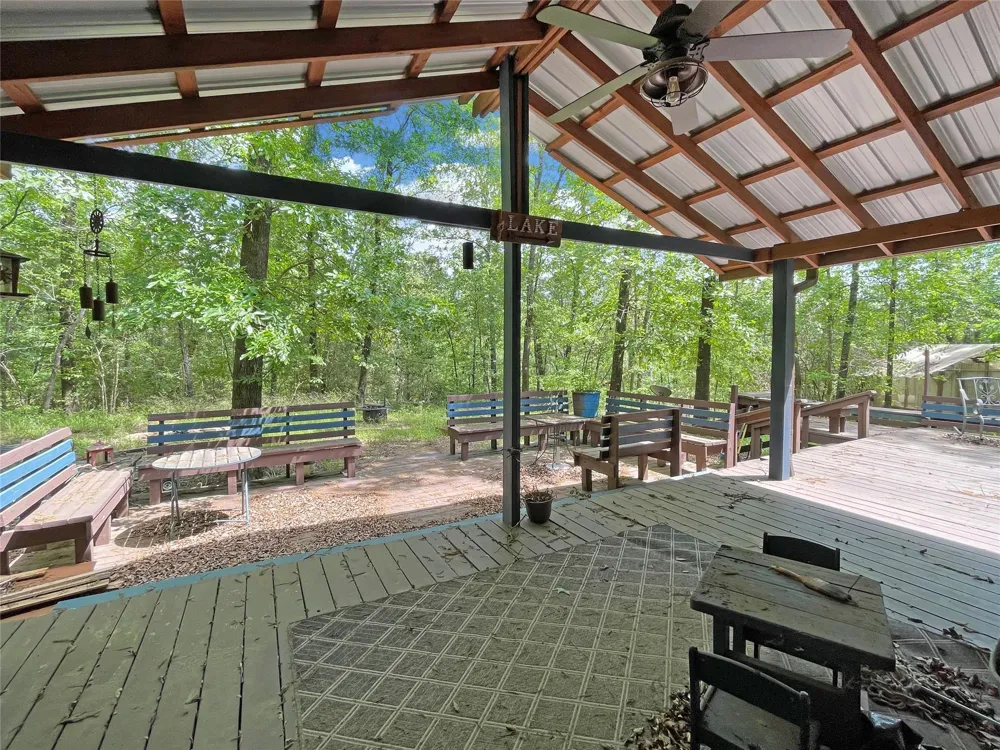 207 Arrowcrest Drive Brookeland, TX 75931