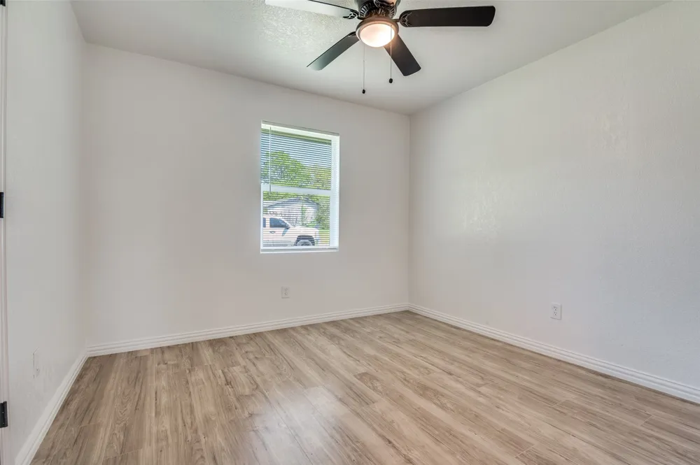 4625 Kyle Drive Balch Springs, TX 75180