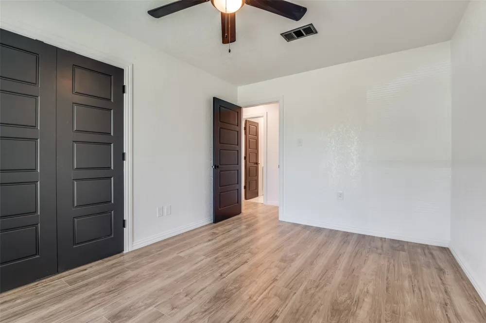 4625 Kyle Drive Balch Springs, TX 75180