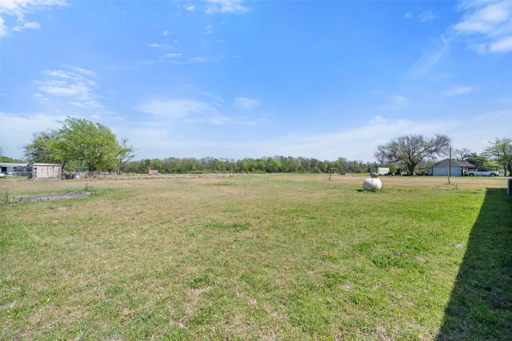 627 FM 633 Kerens, TX 75144