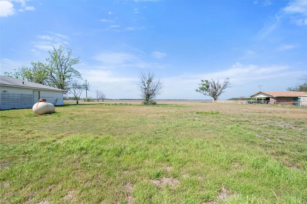 627 FM 633 Kerens, TX 75144