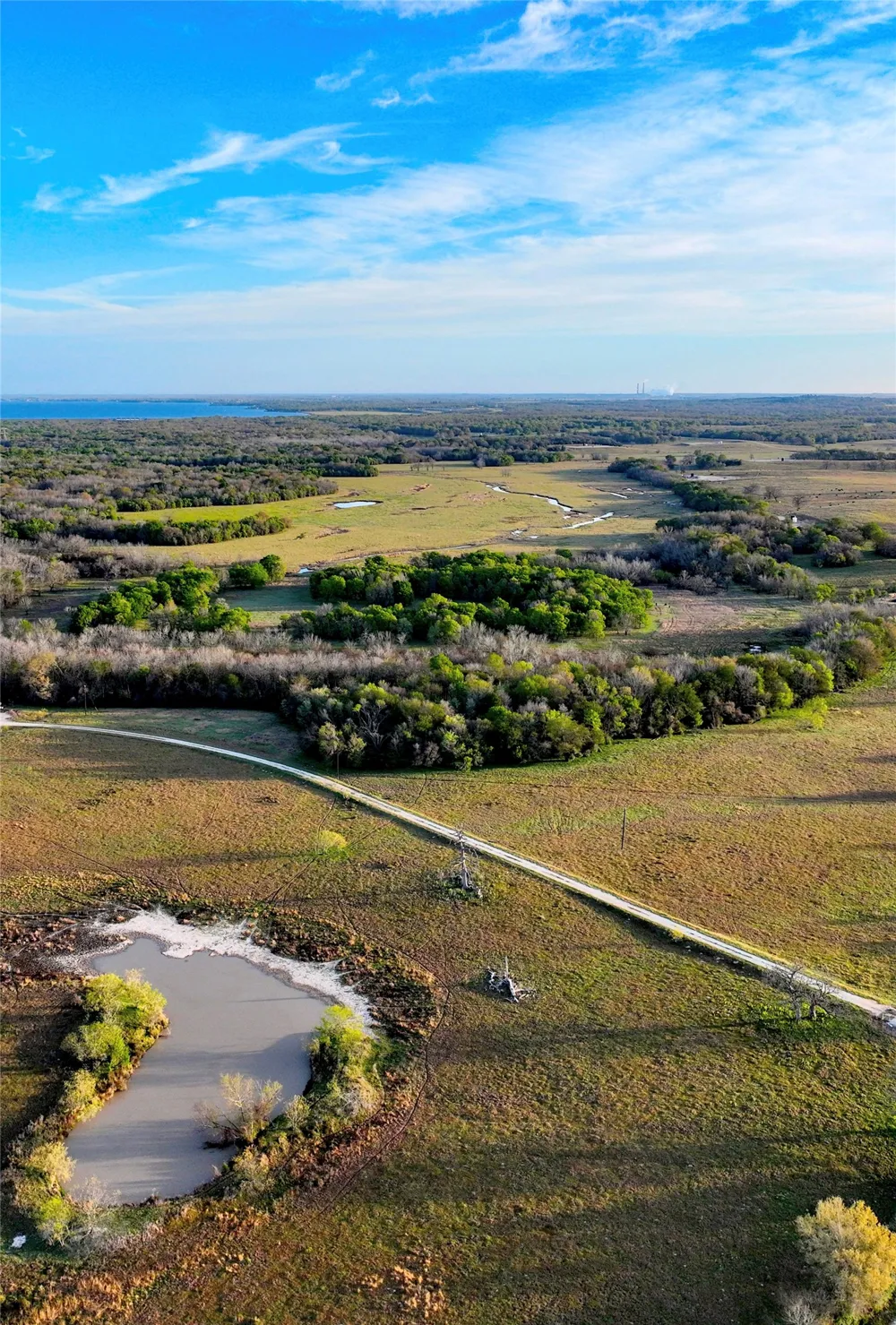 CR 386 Marquez, TX 77865