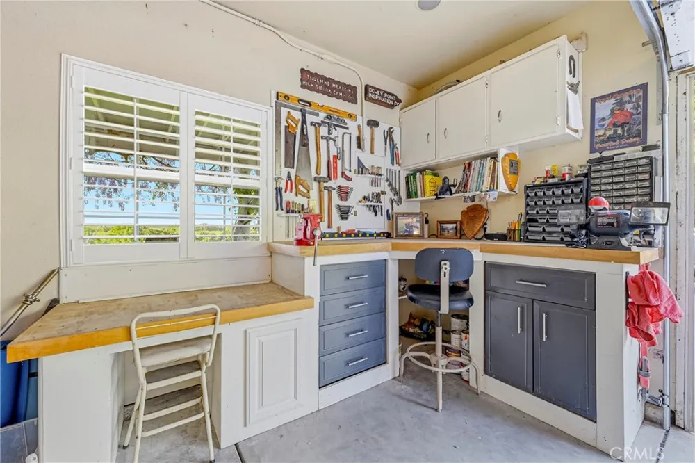11126 Livingston Cressey Road Livingston, CA 95334