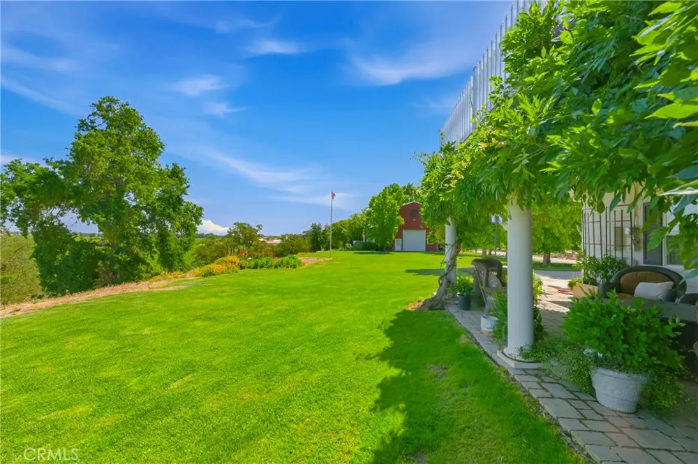 11126 Livingston Cressey Road Livingston, CA 95334
