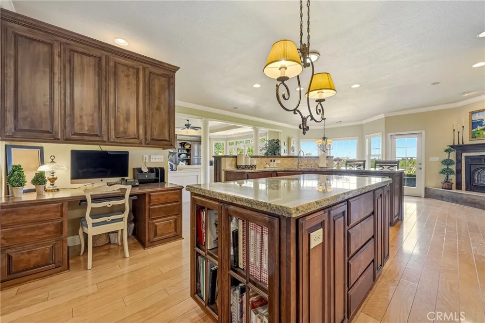 11126 Livingston Cressey Road Livingston, CA 95334