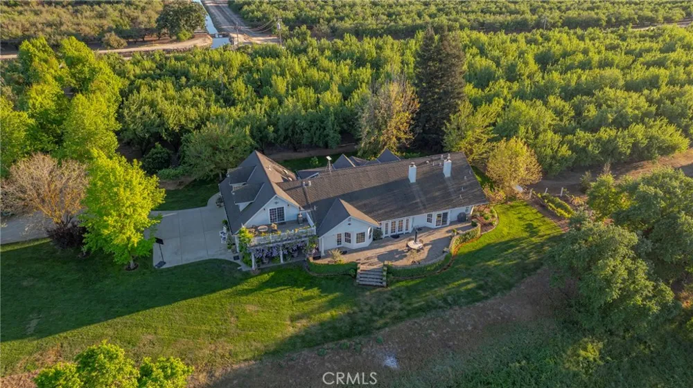 11126 Livingston Cressey Road Livingston, CA 95334