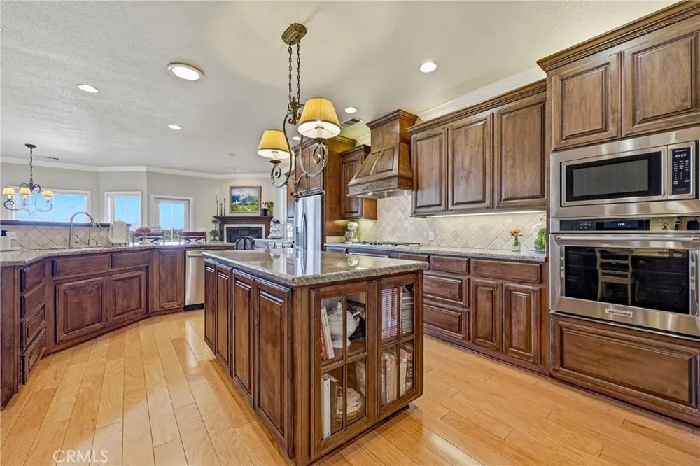 11126 Livingston Cressey Road Livingston, CA 95334