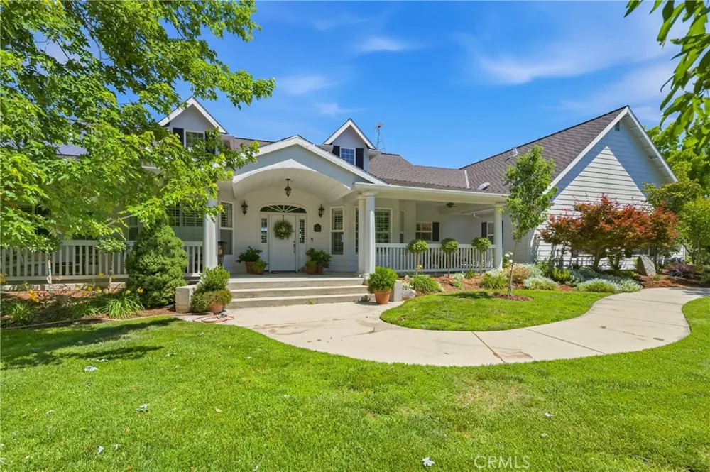 11126 Livingston Cressey Road Livingston, CA 95334
