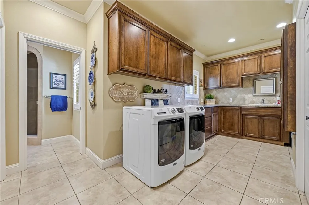 11126 Livingston Cressey Road Livingston, CA 95334
