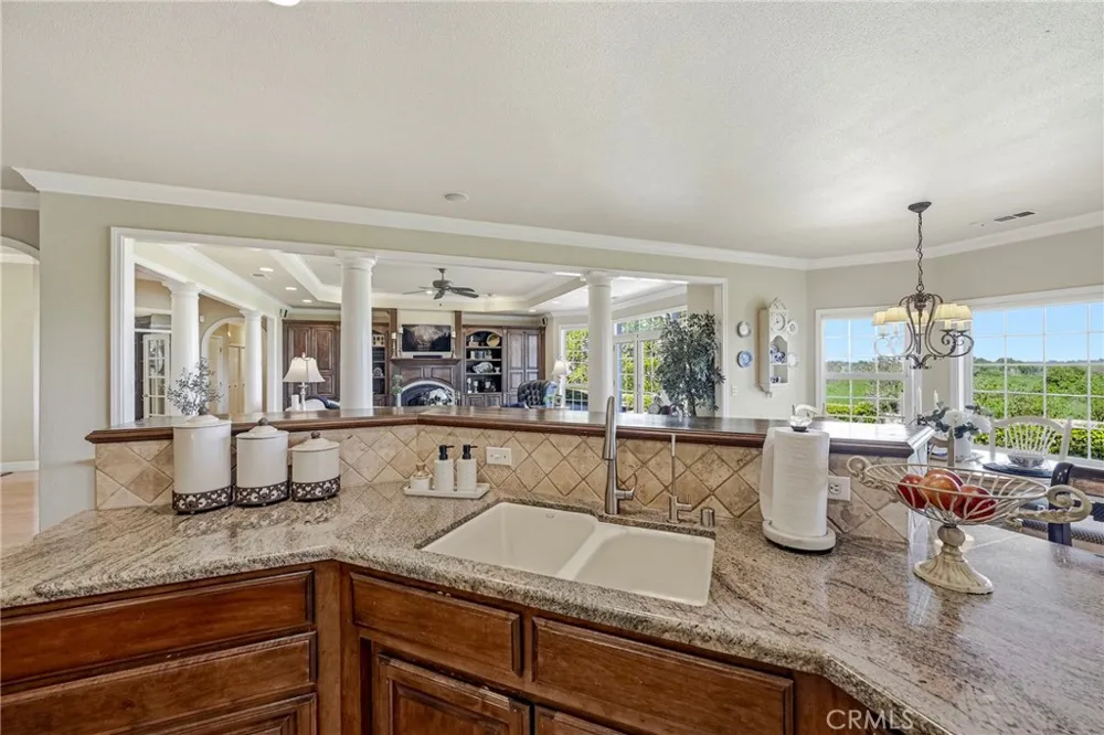 11126 Livingston Cressey Road Livingston, CA 95334