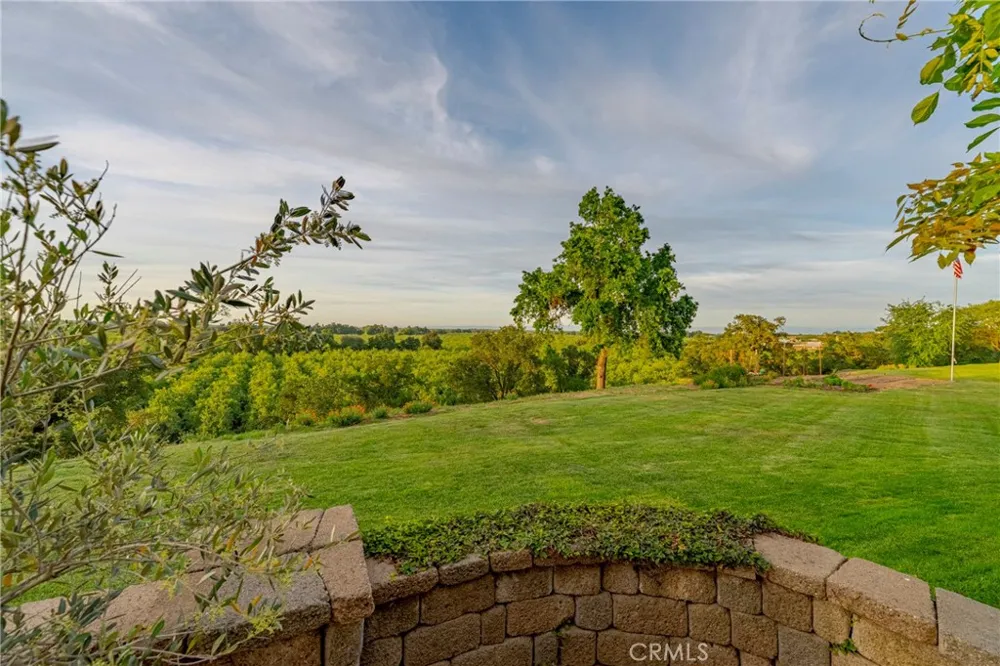 11126 Livingston Cressey Road Livingston, CA 95334