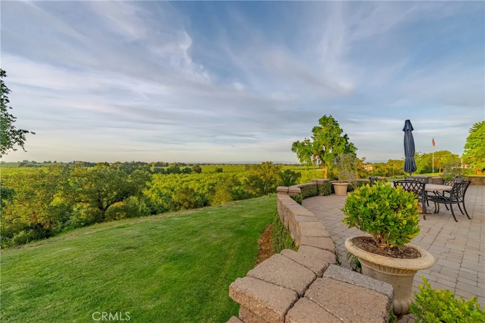 11126 Livingston Cressey Road Livingston, CA 95334