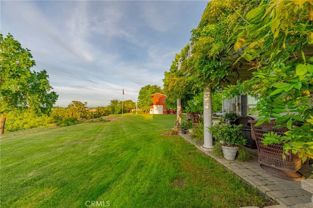11126 Livingston Cressey Road Livingston, CA 95334