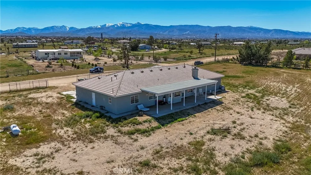 7576 Sunset Phelan, CA 92371