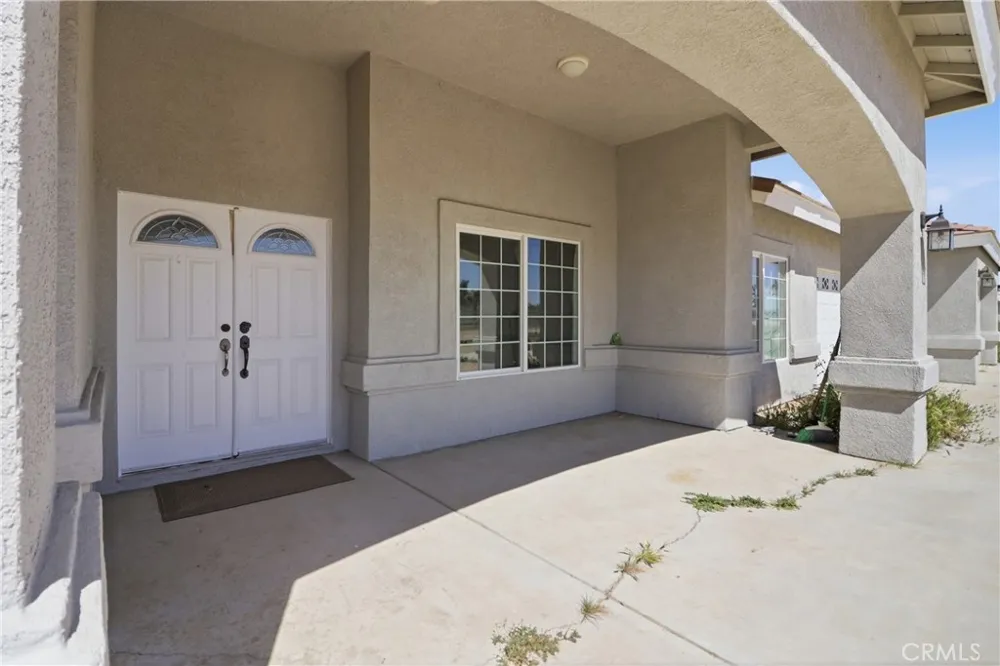 7576 Sunset Phelan, CA 92371