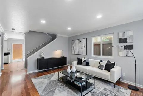 1423 Broadway #E