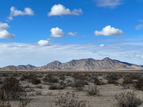32 Acres